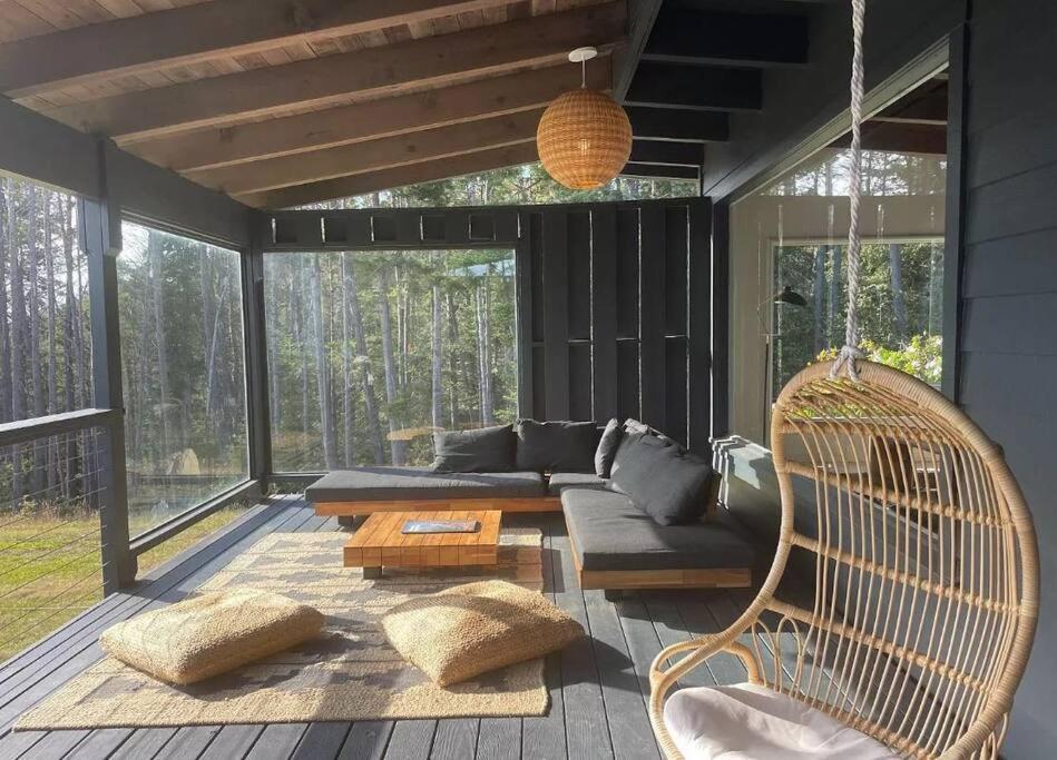 Driftwood Lodge ~ 5 Bedroom / 7 Bath ~ 30-Acre Private Estate On Hwy 1 ~ Hot Tub ~ Oceanview ~ Reunions & Retreats Walsh Landing Exterior photo
